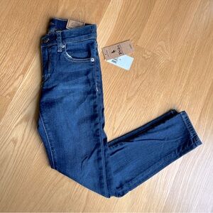 NWT. Polo Ralph Lauren The Aubrie Super Stretch Pull On Legging Jeans